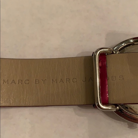 Marc Jacobs Watch - Picture 4 of 8
